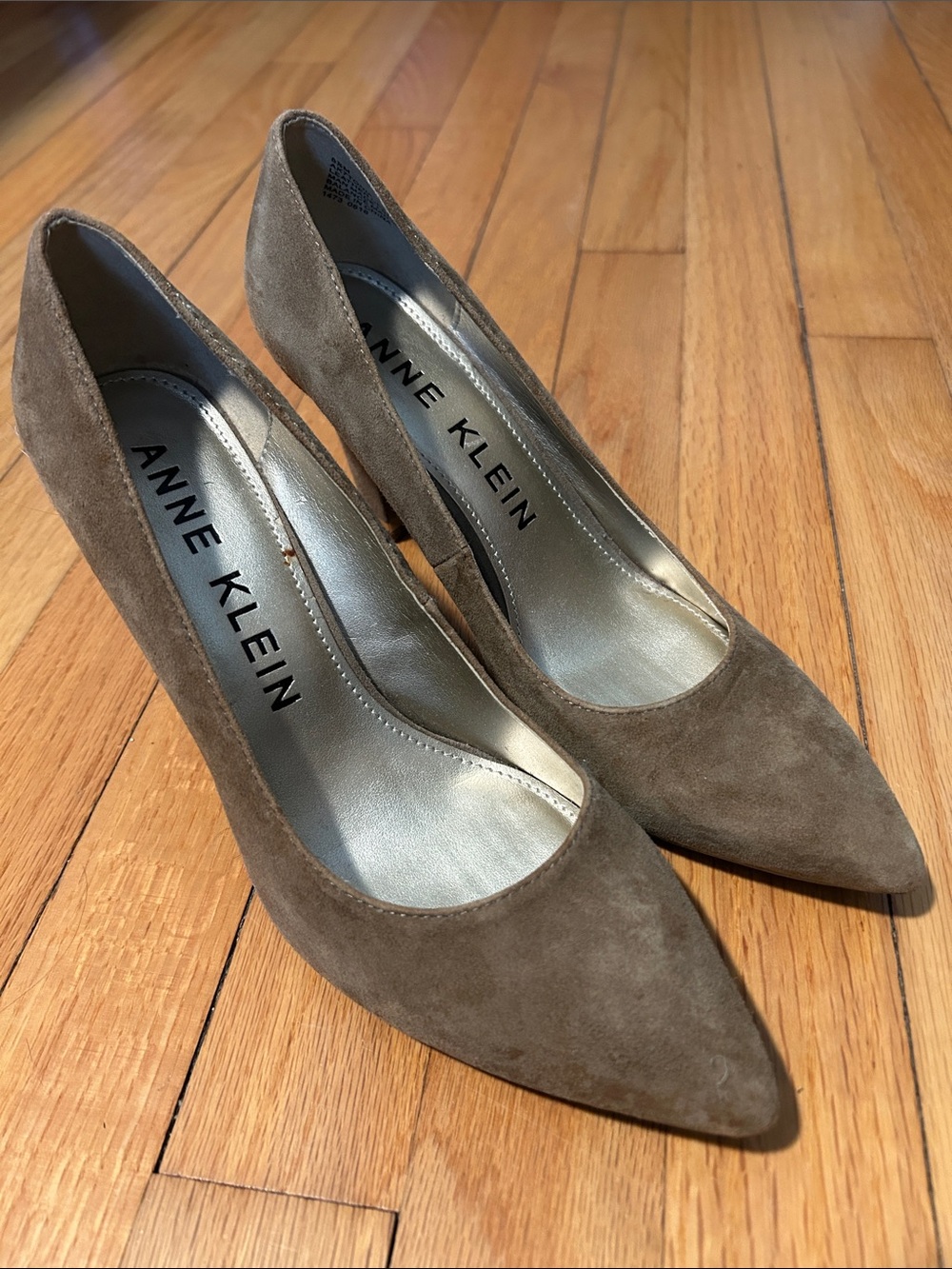 Anne Klein Brown Suede Pointed-Toe Heels